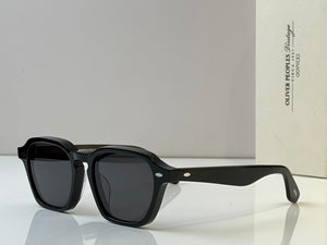 Oliver Peoples 2025