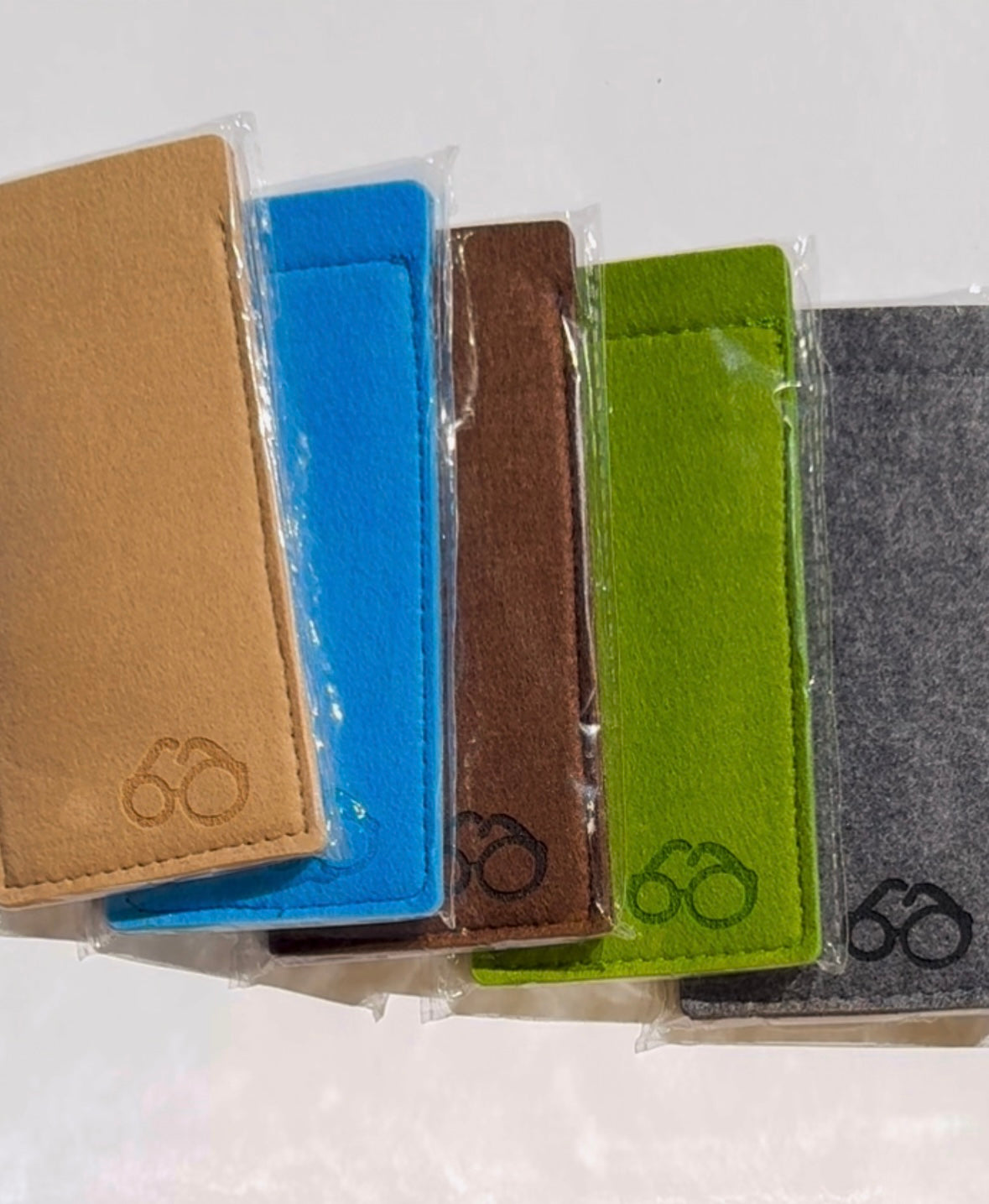 Case & Cloth