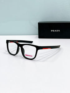 Prada  2025