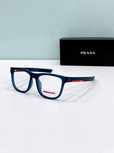 Prada  2025