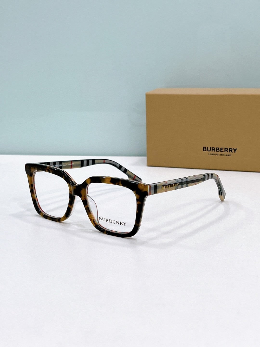 Burberry 2025