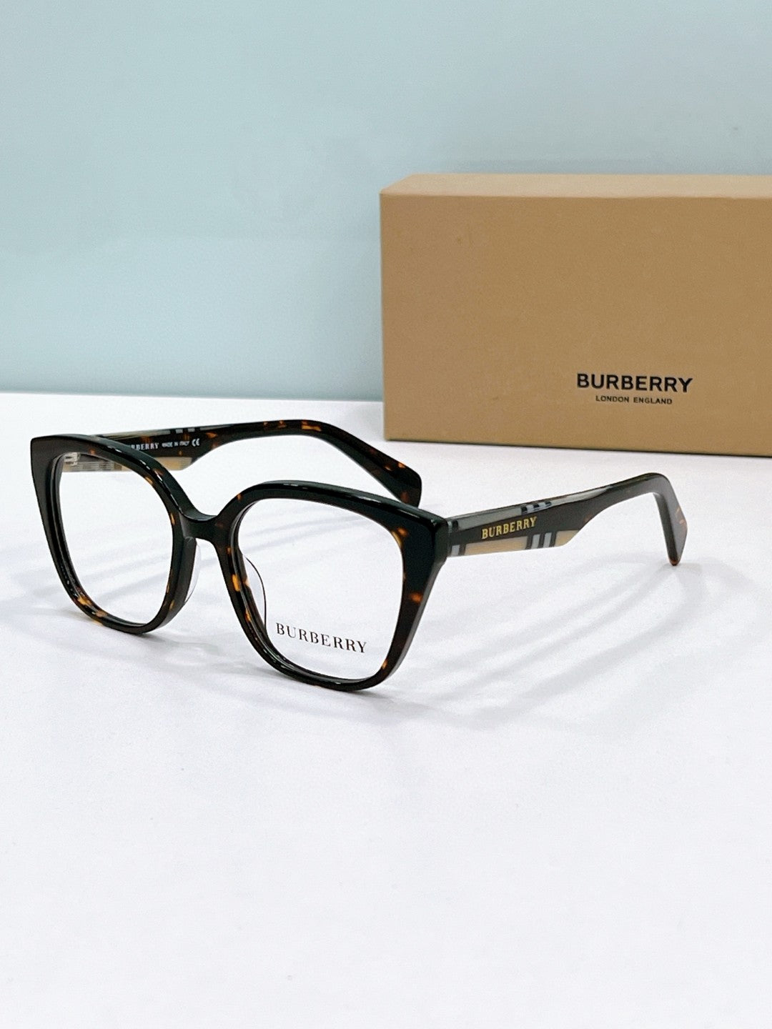 Burberry 2025
