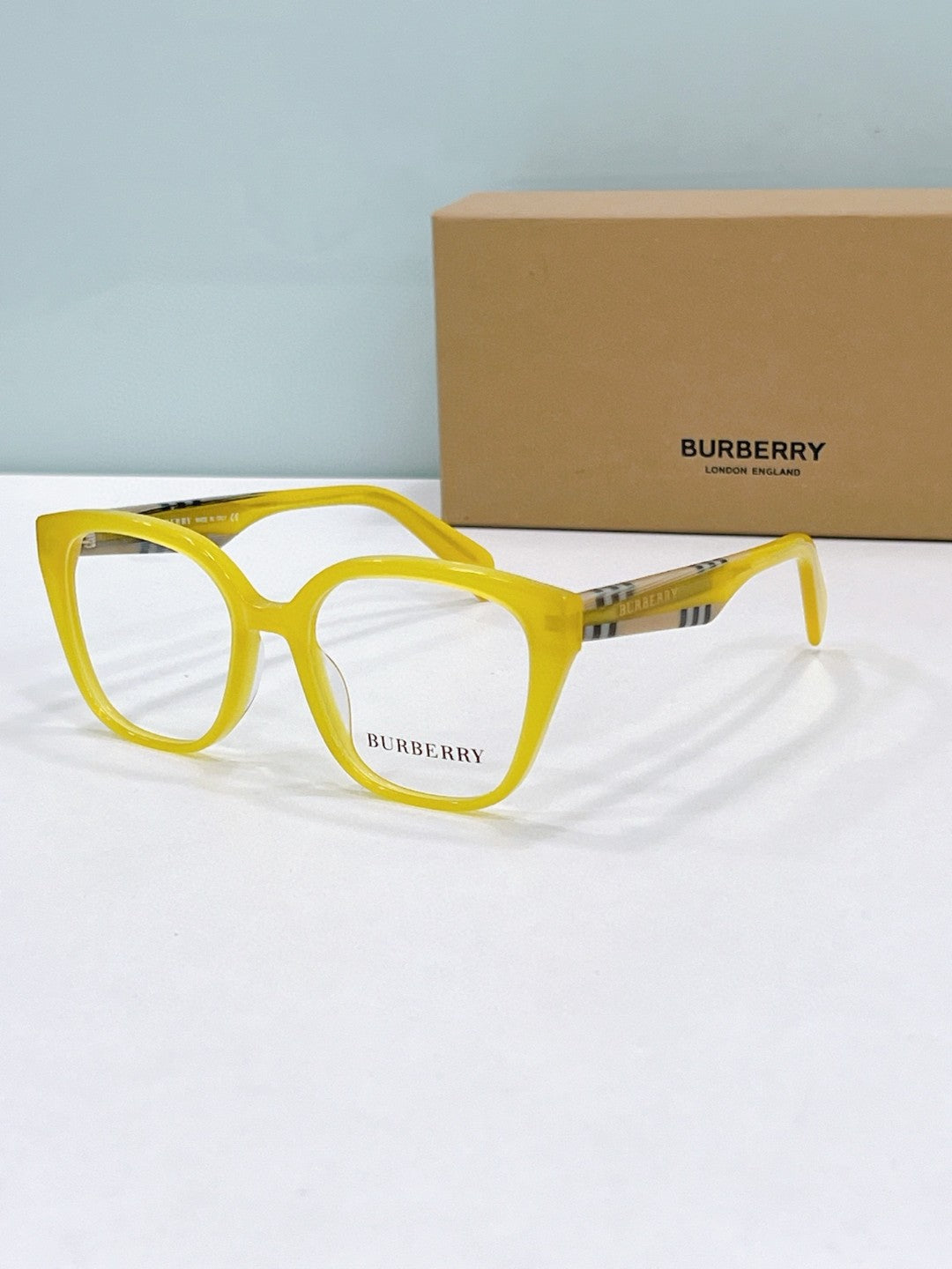 Burberry 2025