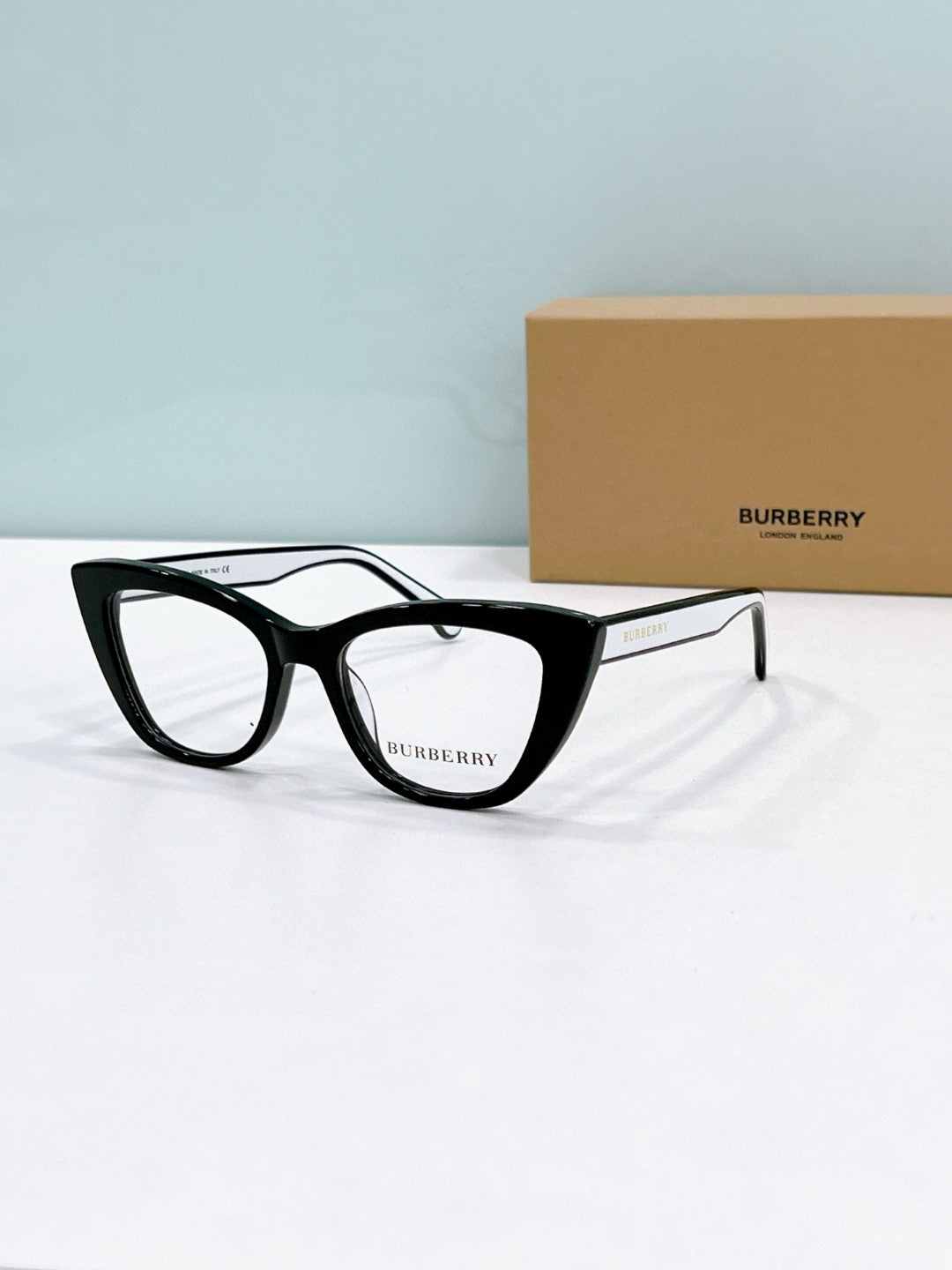Burberry 2025
