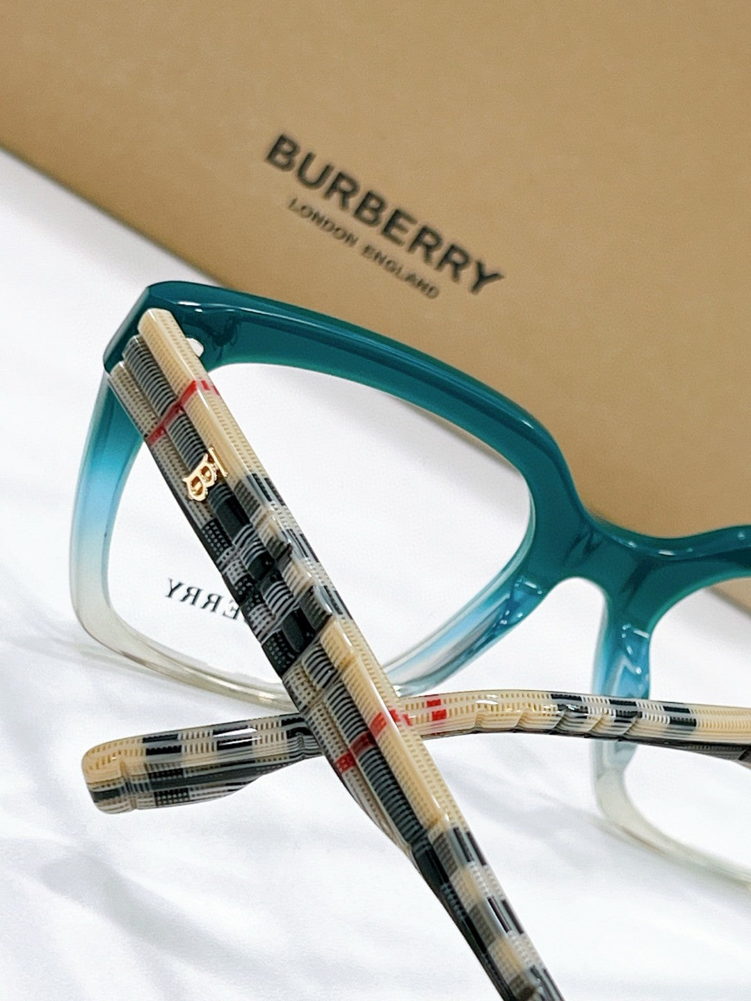 Burberry 2025