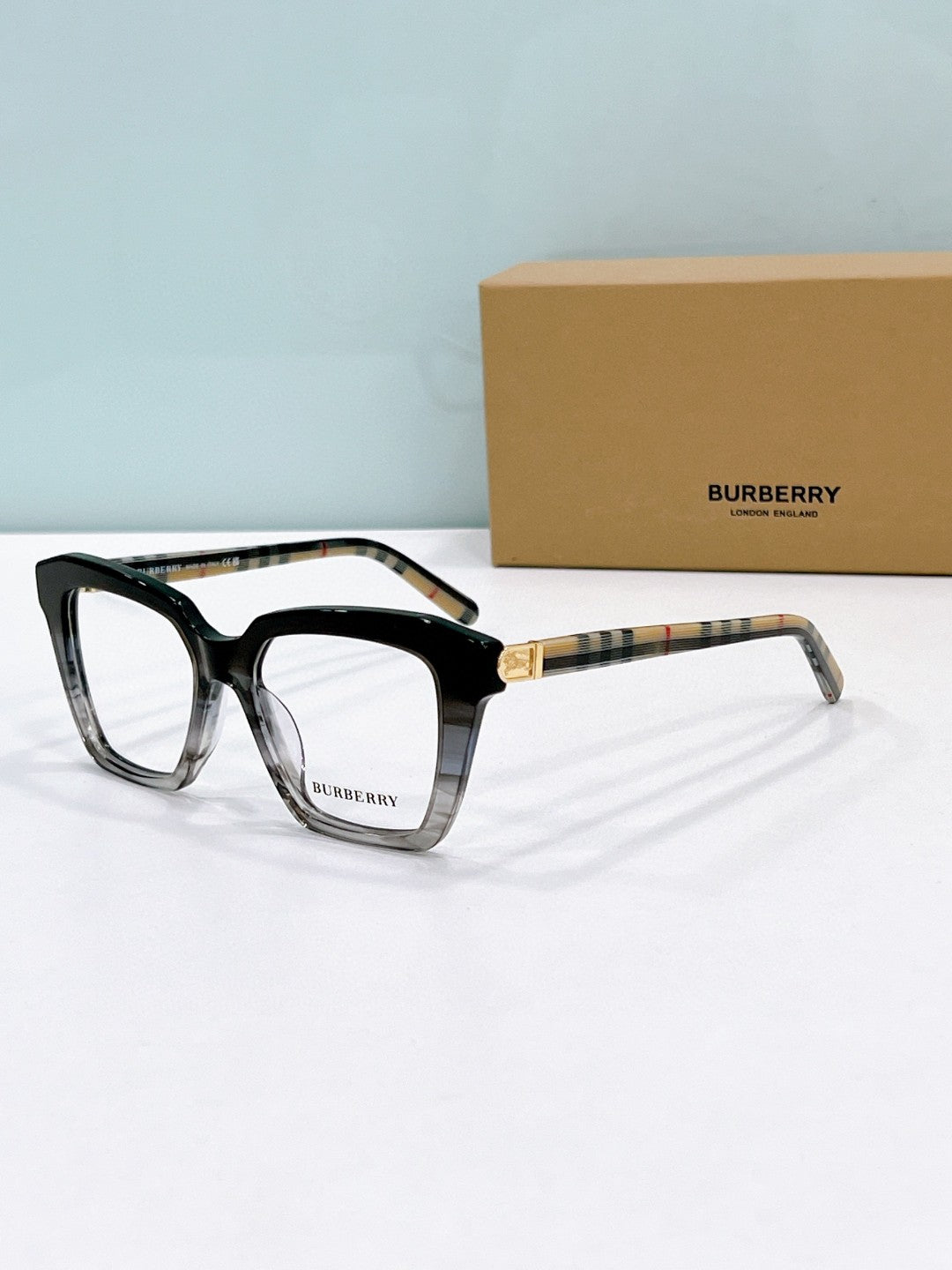 Burberry 2025