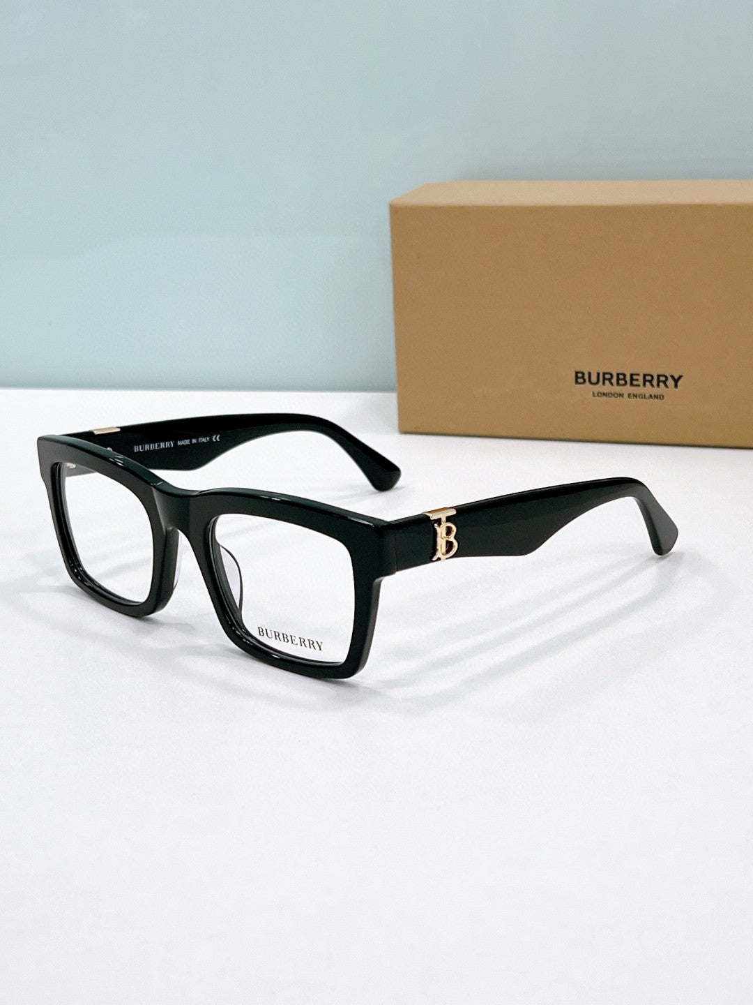 Burberry 2025