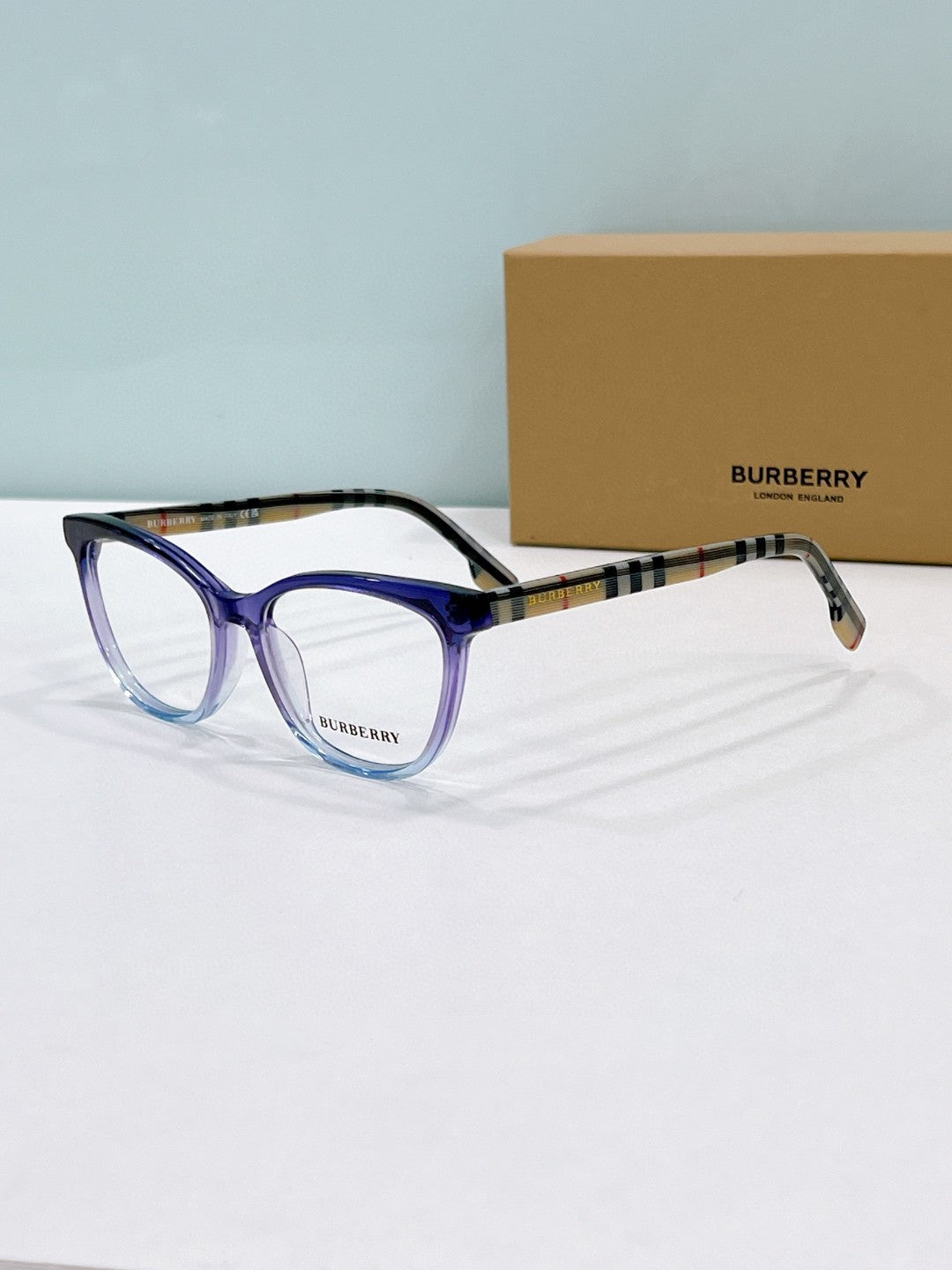 Burberry 2025
