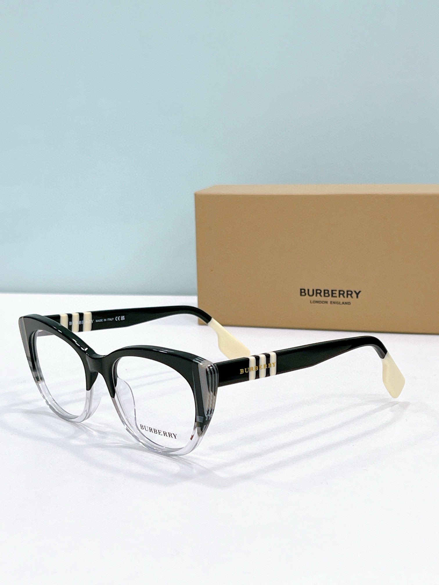 Burberry 2025