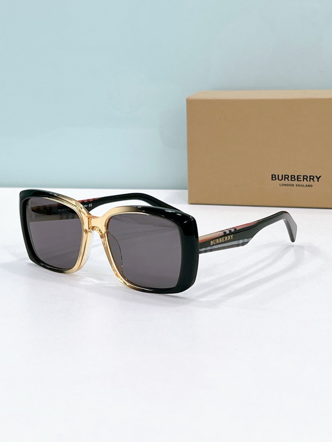 Burberry Sunglass 2025 (Copy)