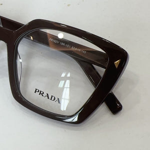 Prada  2025