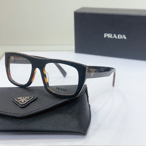 Prada  2025