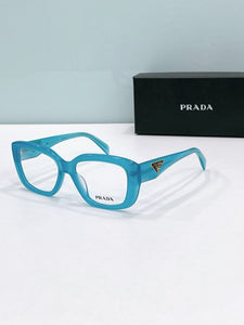 Prada  2025