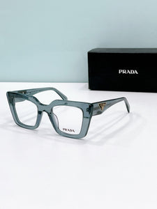 Prada  2025