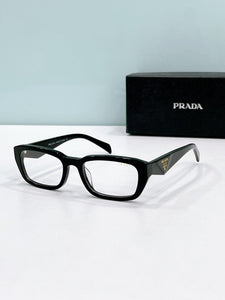 Prada  2025