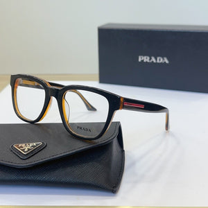 Prada  2025