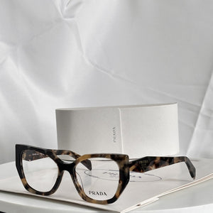 Prada  2025