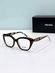 Prada  2025