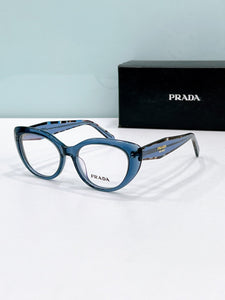 Prada  2025