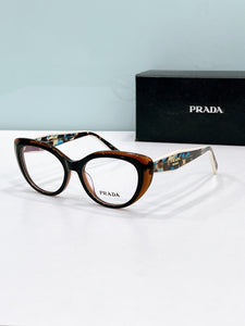 Prada  2025