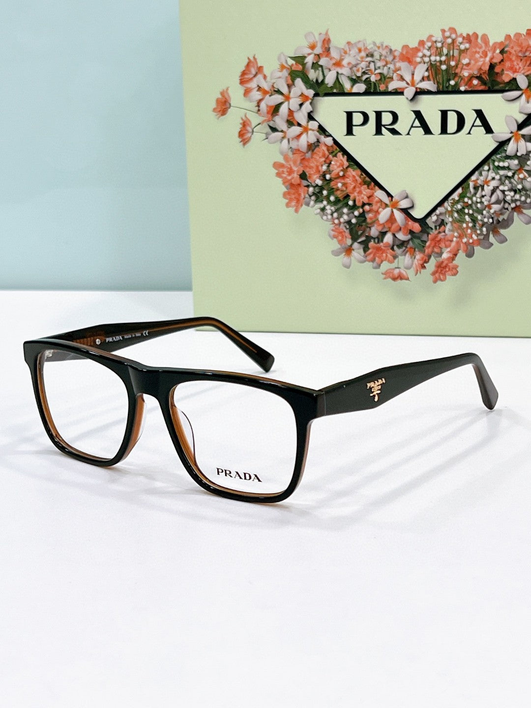 Prada  2025