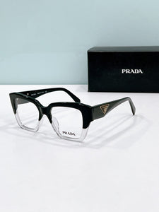 Prada  2025