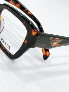 Prada  2025