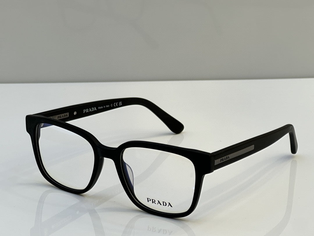 Prada  2025