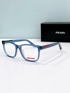 Prada  2025