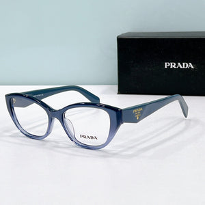 Prada  2025