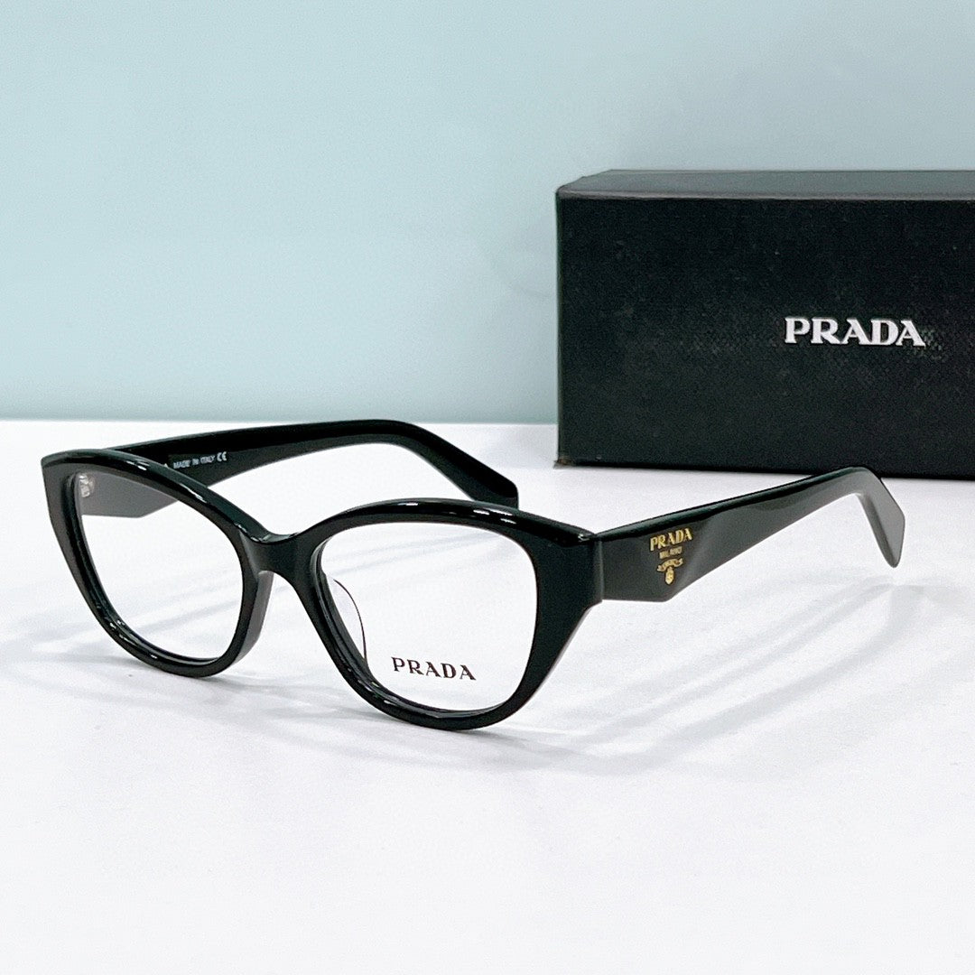 Prada  2025