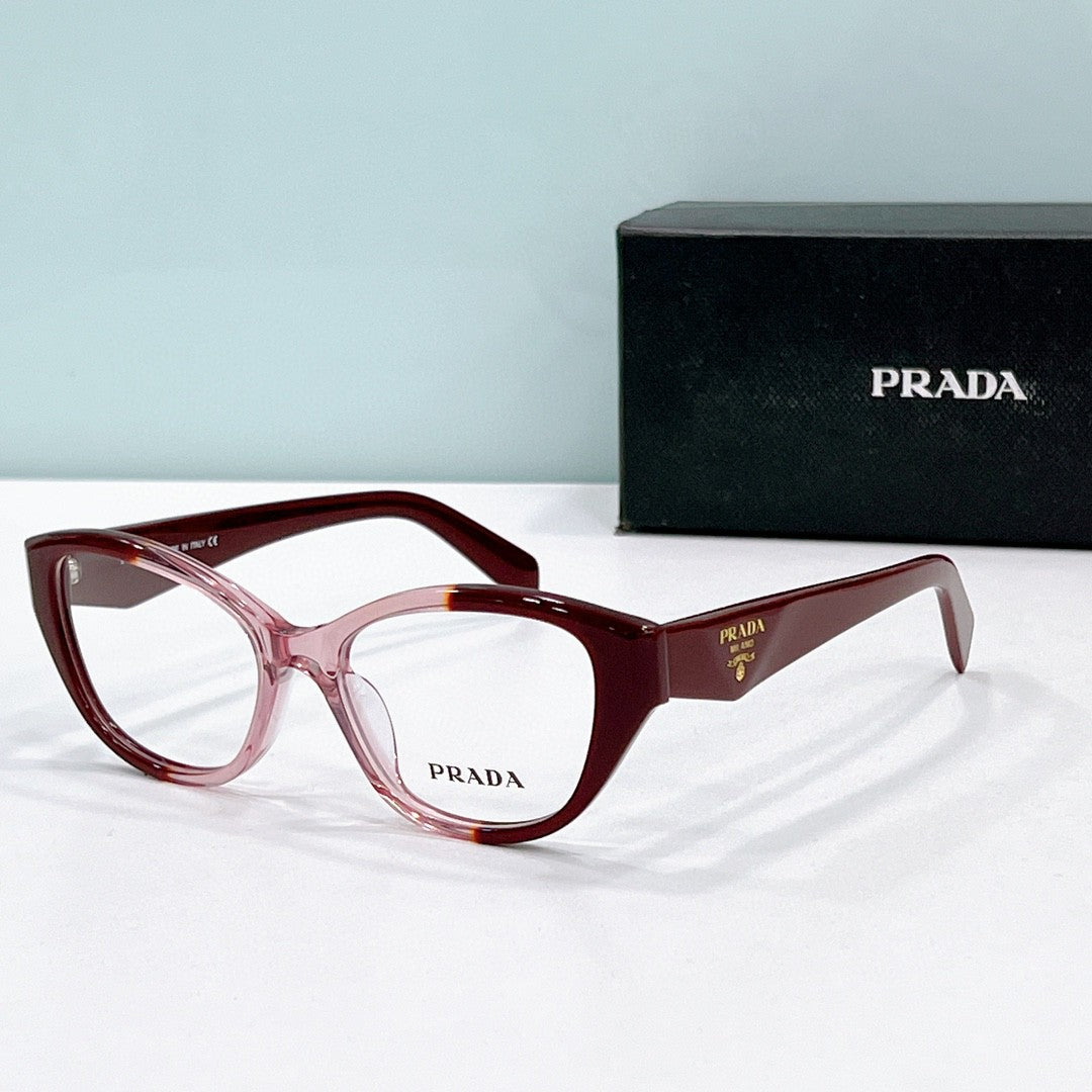 Prada  2025