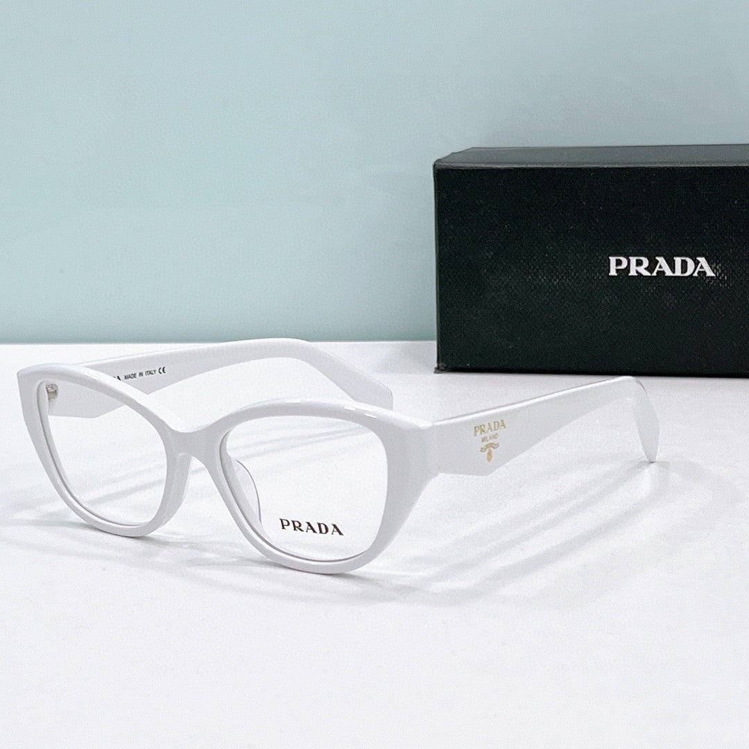 Prada  2025
