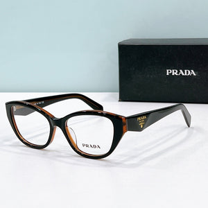 Prada  2025