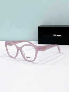 Prada  2025