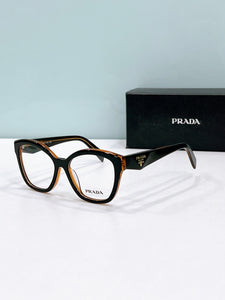 Prada  2025