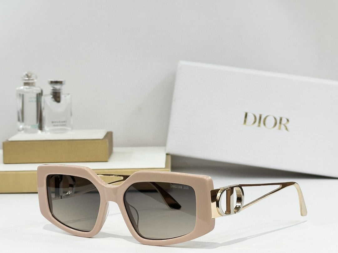 Dior 7-25