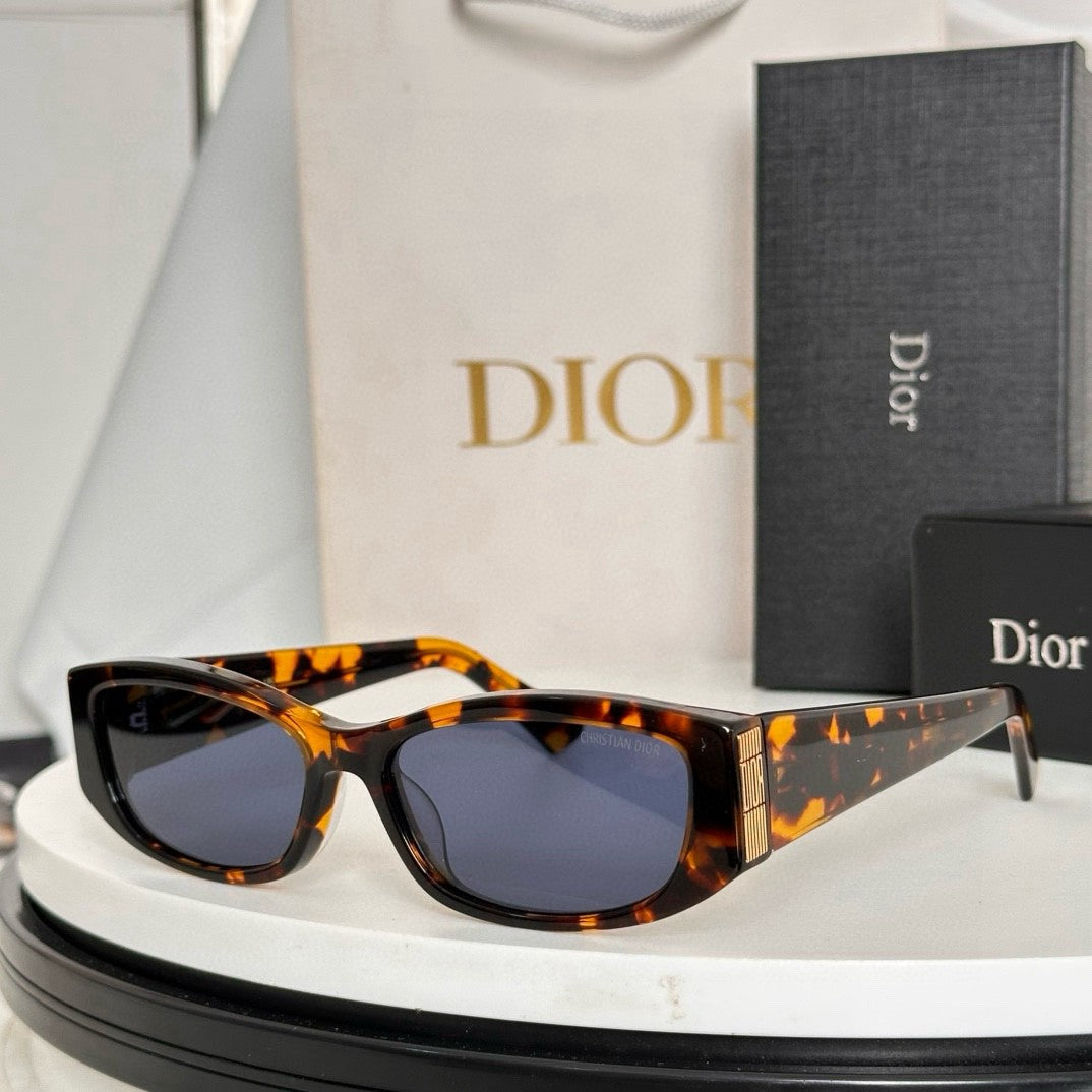 Dior 7-25