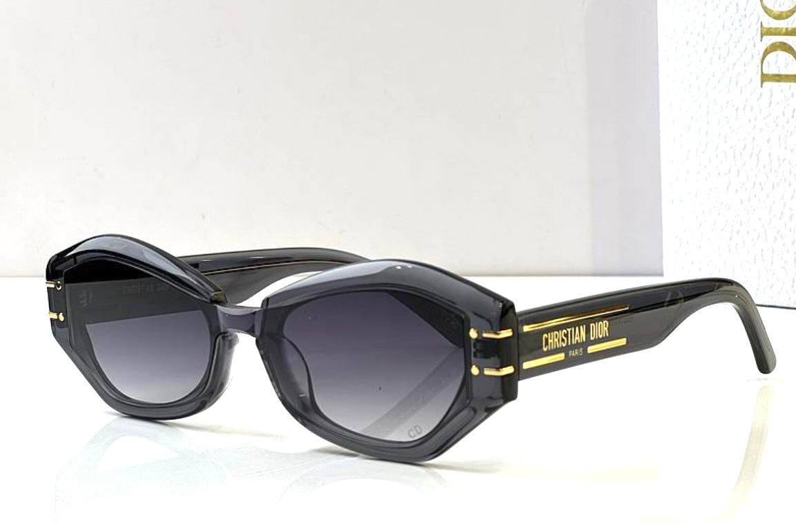 Dior 7-25