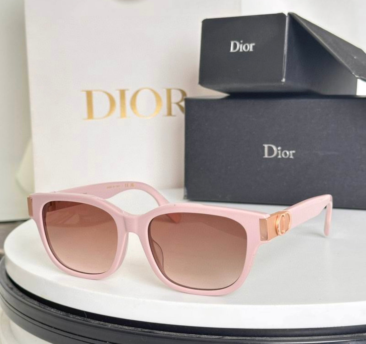 Dior 7-25