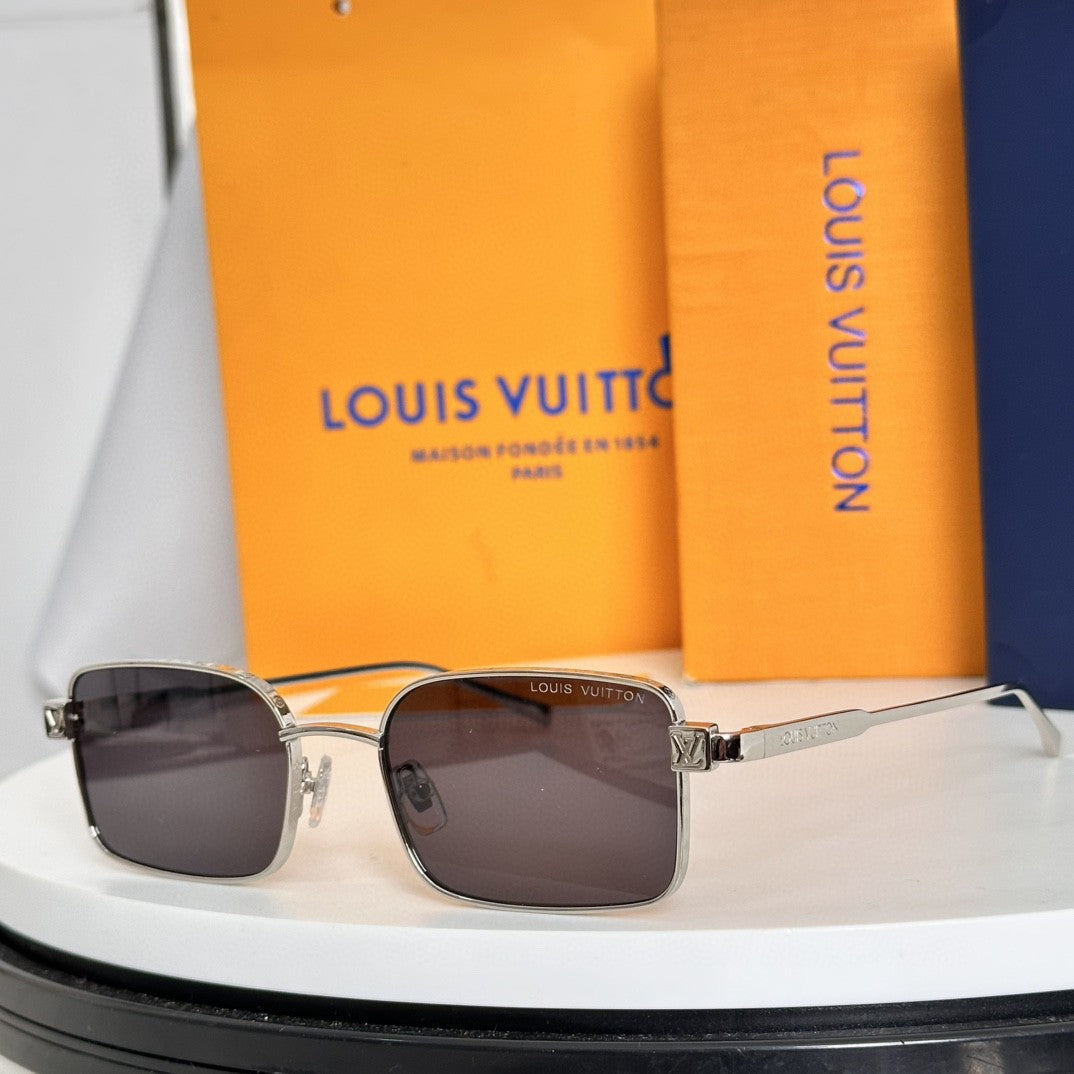 Louis Vuitton 7-25