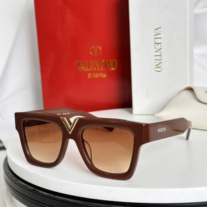 Valentino 7-25