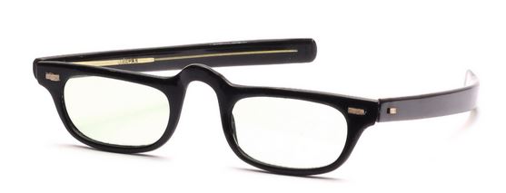 Half Eyes-10532