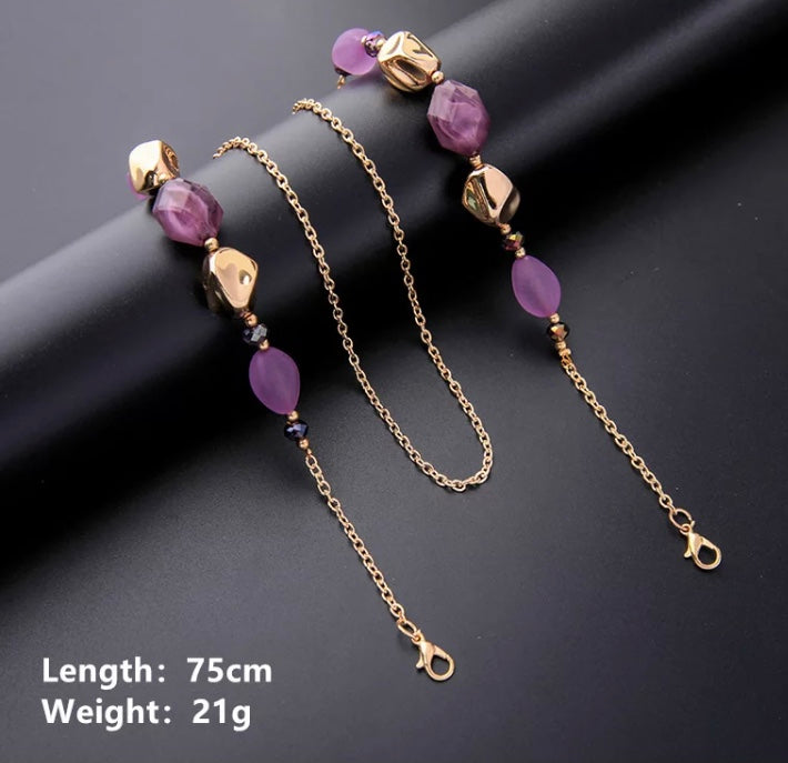 C-Various Vintage style chains. #YCMKG210071