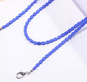 YCMKA21054 - Colorful geometric  beads in a striking look.