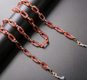 Variety of Oval acrylic and metal chains