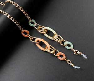 Variety of Oval acrylic and metal chains