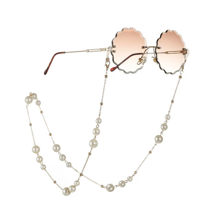 Pearl ornament eyeglass chain. New release.