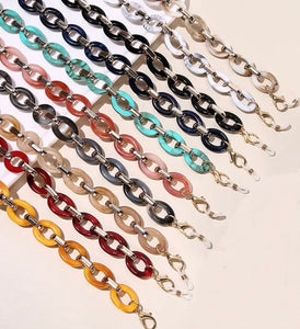 YCMKA21077 Oval acrylic and metal chain